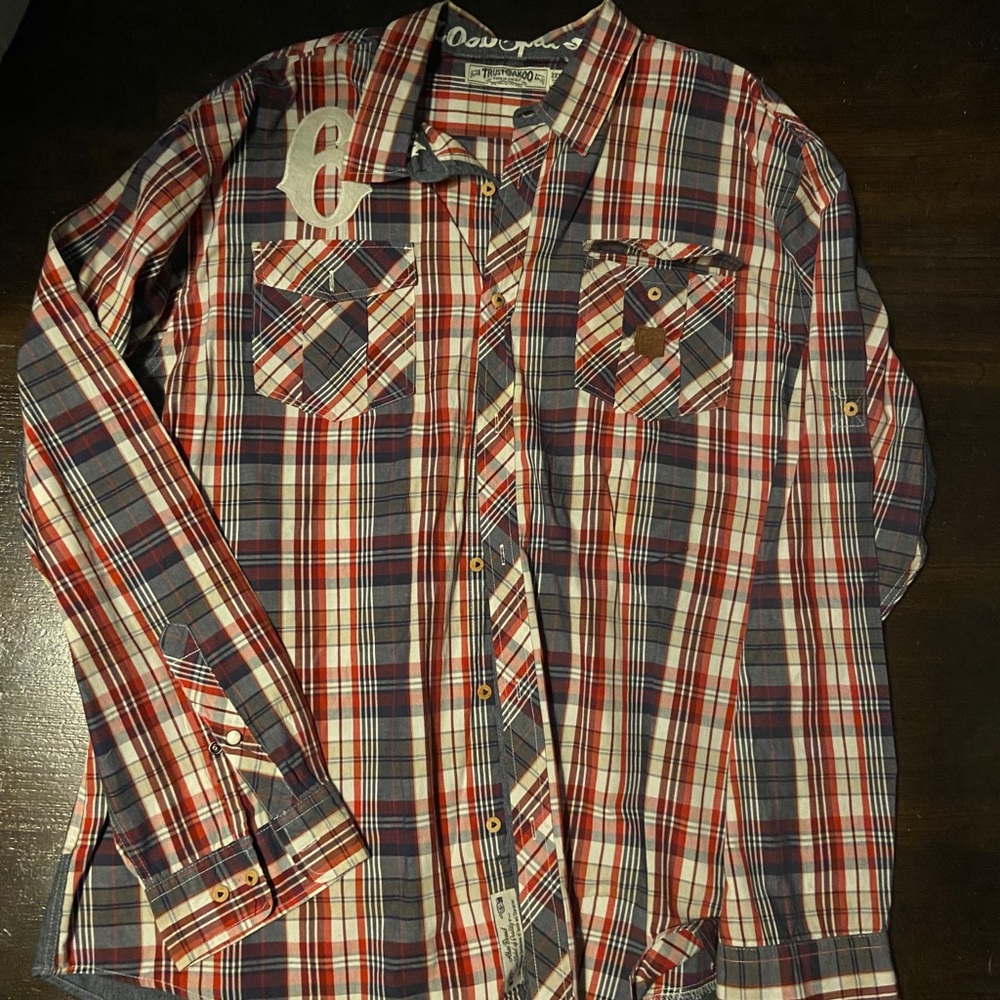 Men’s long sleeve dress shirt